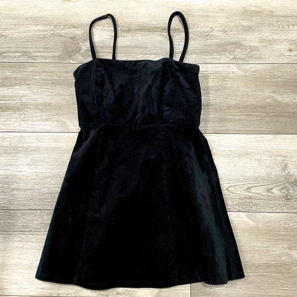 Size: L Forever 21 ribbed spaghetti strapped dress